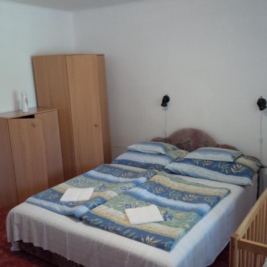 פוניארצוושהג' Reteshaz Strudelhaus Apartmanhaz מראה חיצוני תמונה